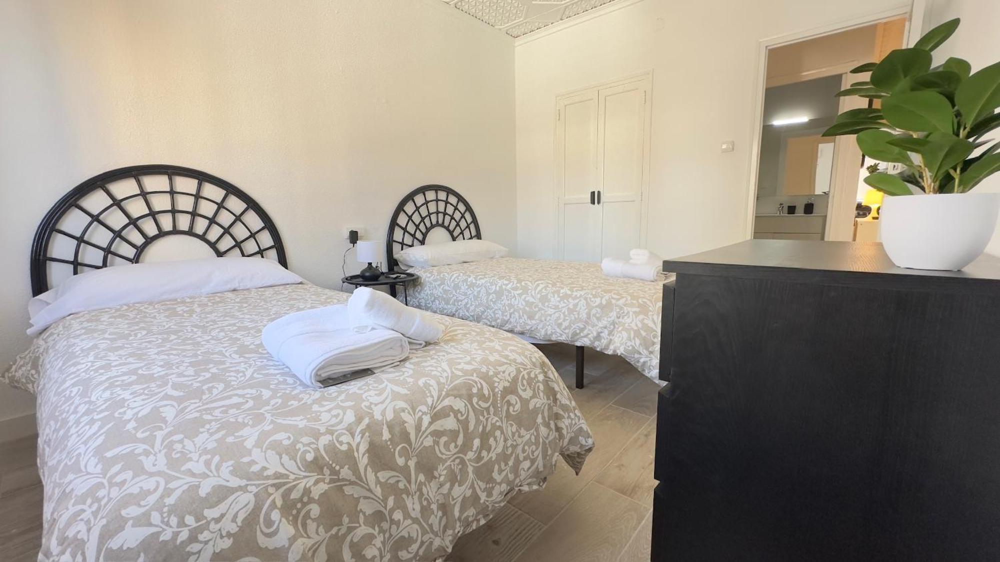 Apartamentos Vernia Ontinyent Dış mekan fotoğraf
